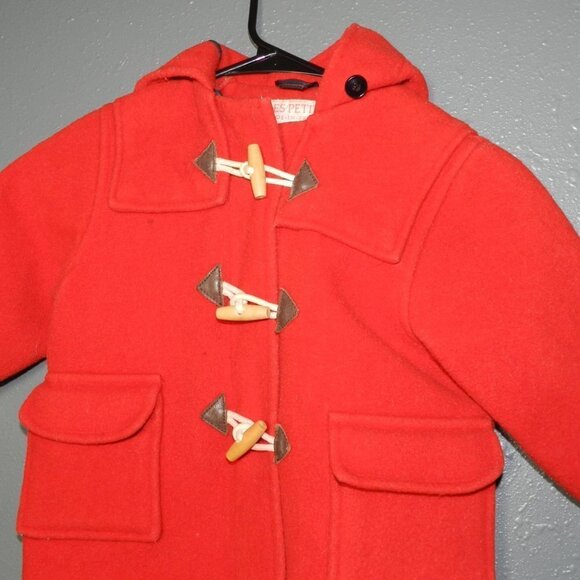 Les Petits Girls Red Button Down France Hooded Coat Size 15 Inch Pit To Pit - Picture 4 of 9